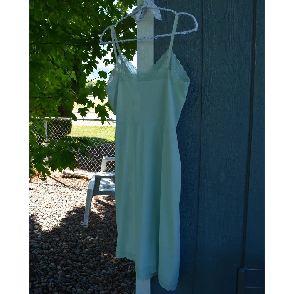 Vintage Mint Green Embroidered Slip Dress Floral Scallop Trim Midi Lingerie - Picture 3 of 6